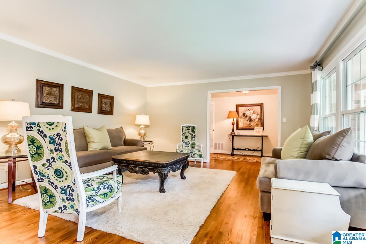 1811 Seneca Road Vestavia Hills, AL 35216 - Photo 11 of 49