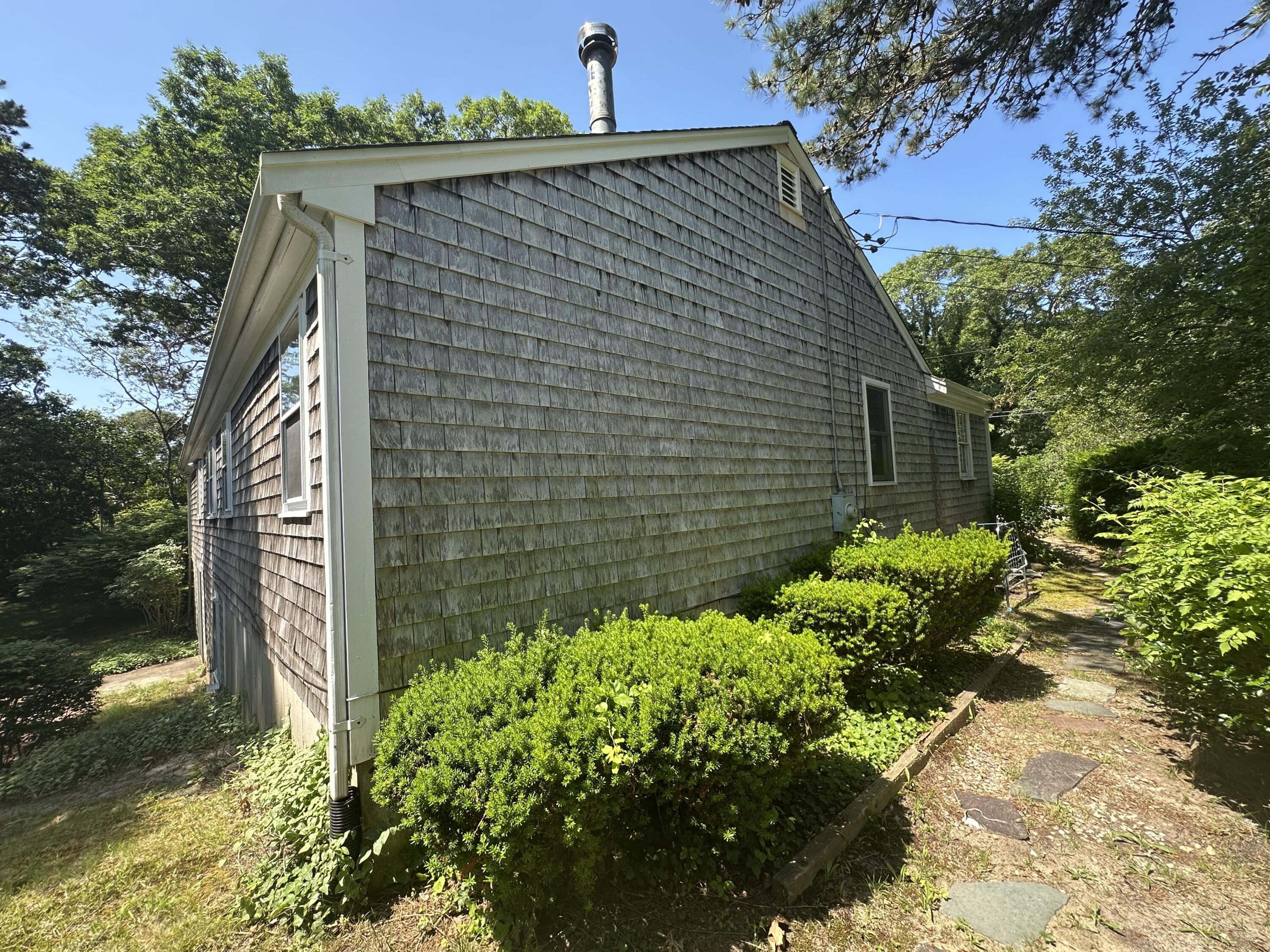 10 Freeman Road Yarmouth Port, MA 02675 - Photo 9 of 35 IMG_3050 (1)