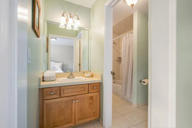 $945,000 | 4251 Fleming Way, Plymouth, MI 48170