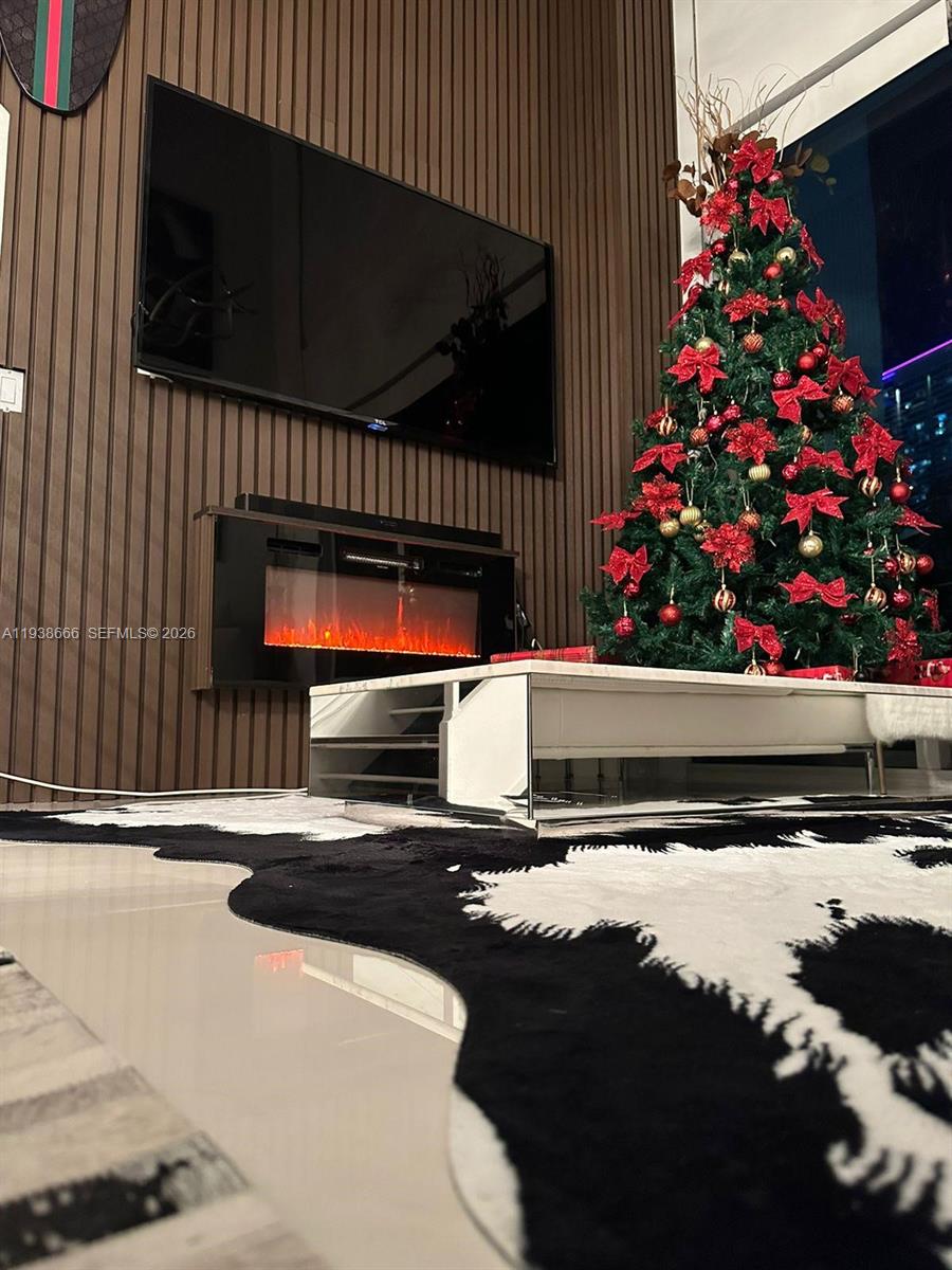 60 Southwest 13th Street, Unit 2422 Miami, FL 33130 - Photo 25 of 33