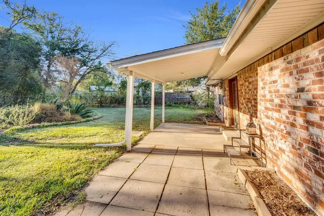 $332,000 | 1008 Louise Street, Irving, TX 75060