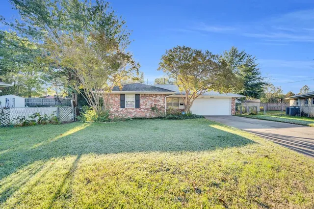 $332,000 | 1008 Louise Street, Irving, TX 75060