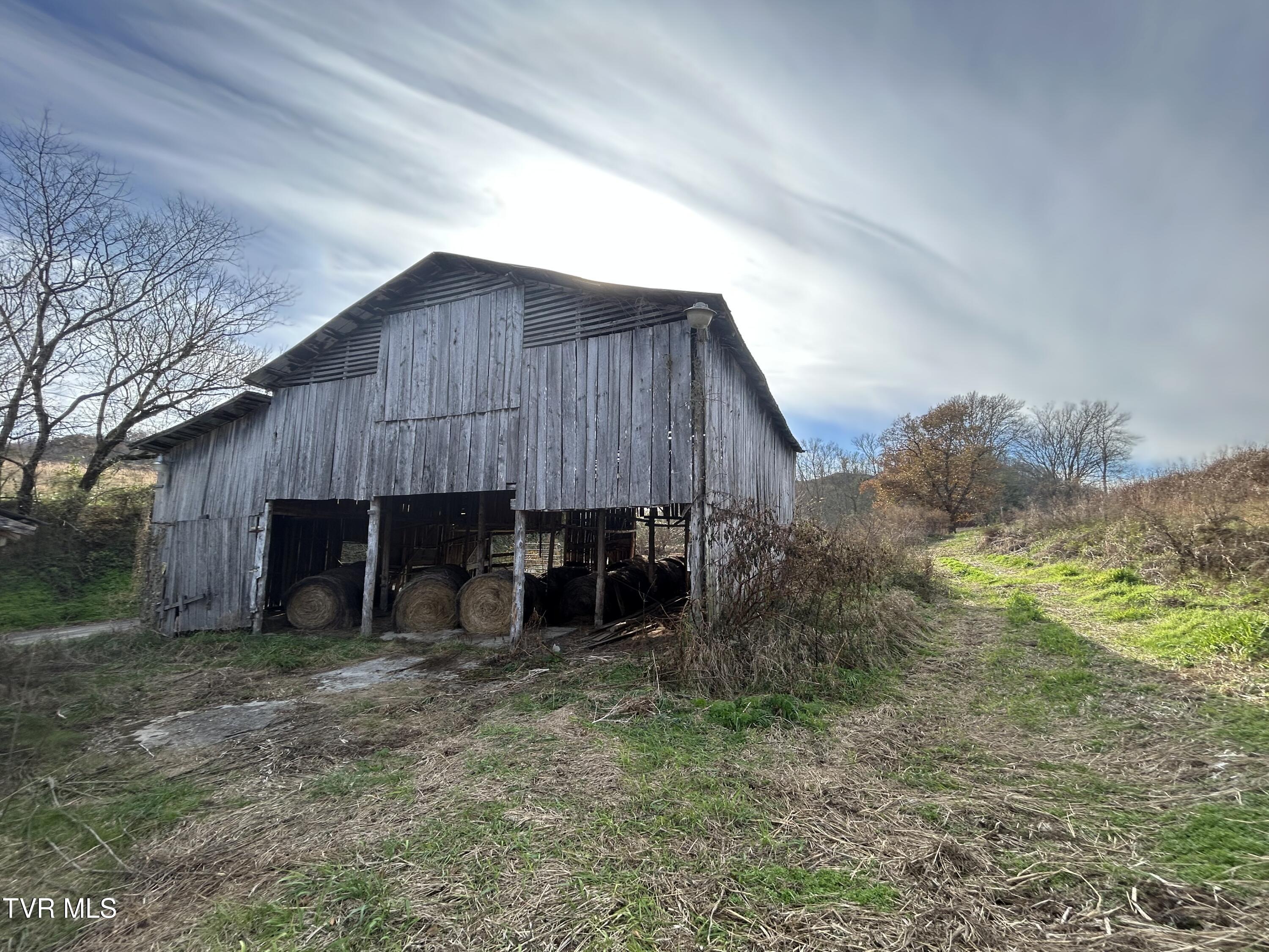 2151 Horton Ford Road Eidson, TN 37731 - Photo 18 of 54 IMG_6776