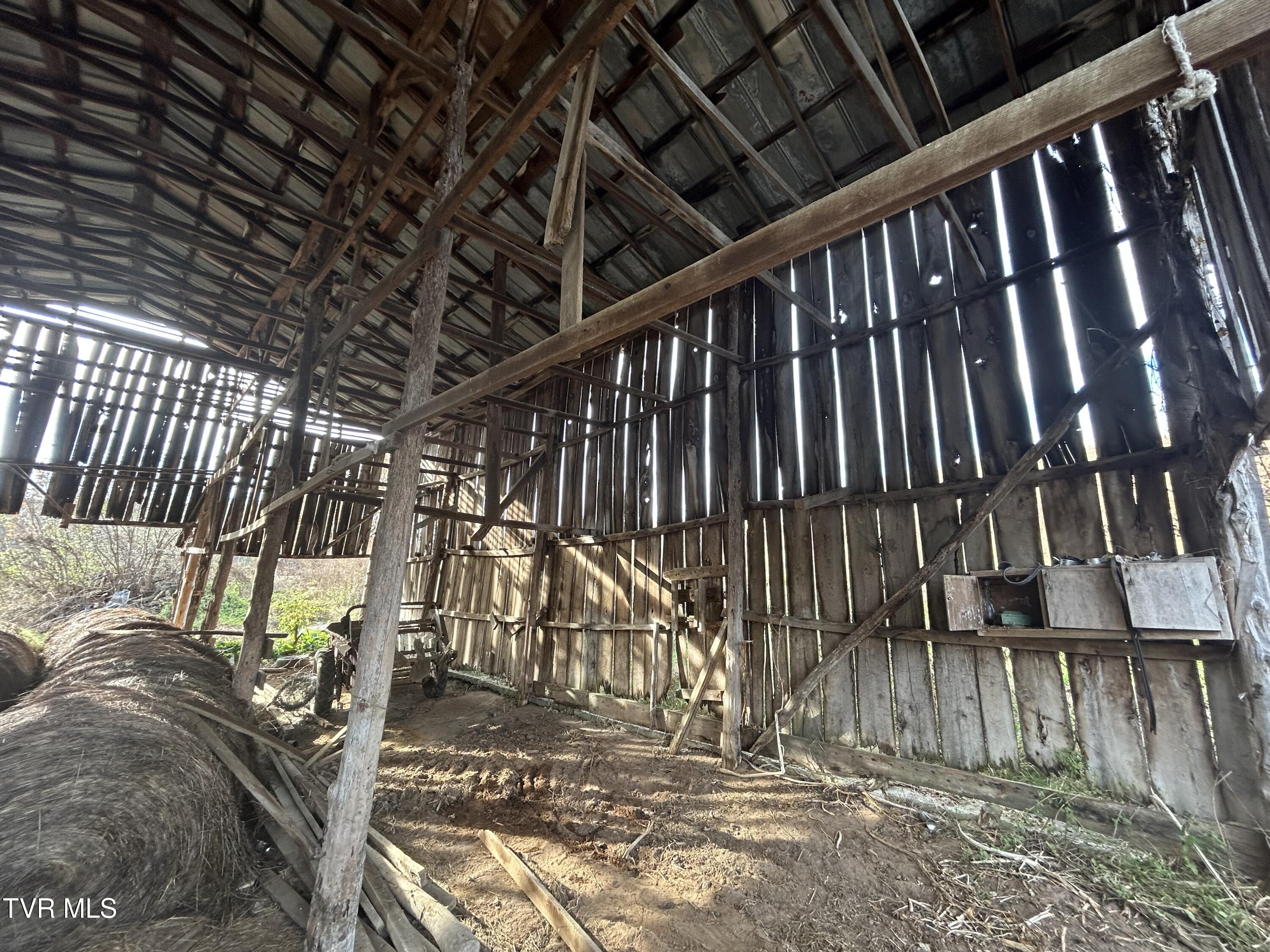 2151 Horton Ford Road Eidson, TN 37731 - Photo 20 of 54 IMG_6778