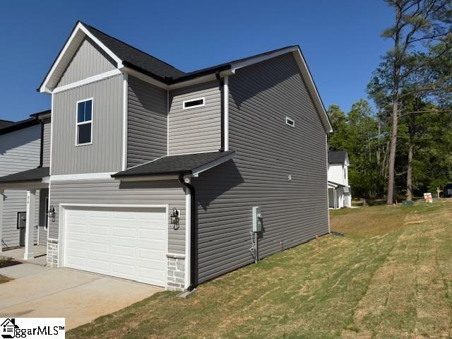 88 Wilson Street Greer, SC 29651 - Photo 2 of 23
