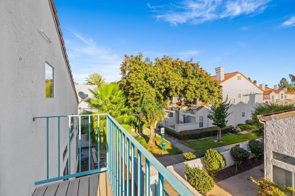29495 Cara Way Temecula, CA 92591 - Photo 34 of 40 a view of balcony and patio