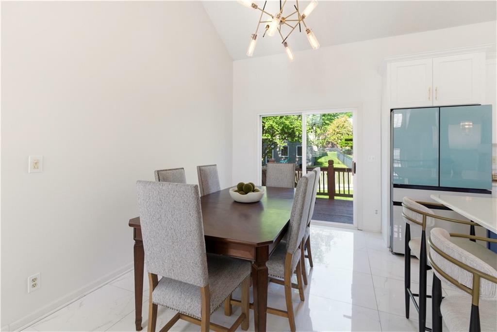 14322 Reeder Street Overland Park, KS 66221 - Photo 13 of 47