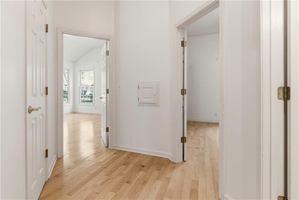 14322 Reeder Street Overland Park, KS 66221 - Photo 21 of 47