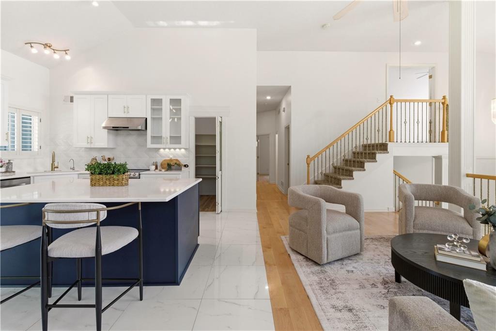 14322 Reeder Street Overland Park, KS 66221 - Photo 10 of 47