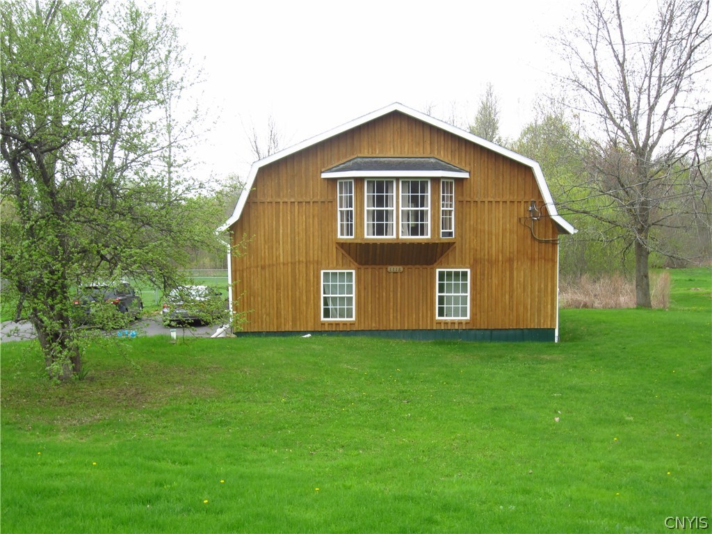 1118 Smith Ridge Road Bridgeport, NY 13030 - Photo 4 of 20 Gallery Image 4