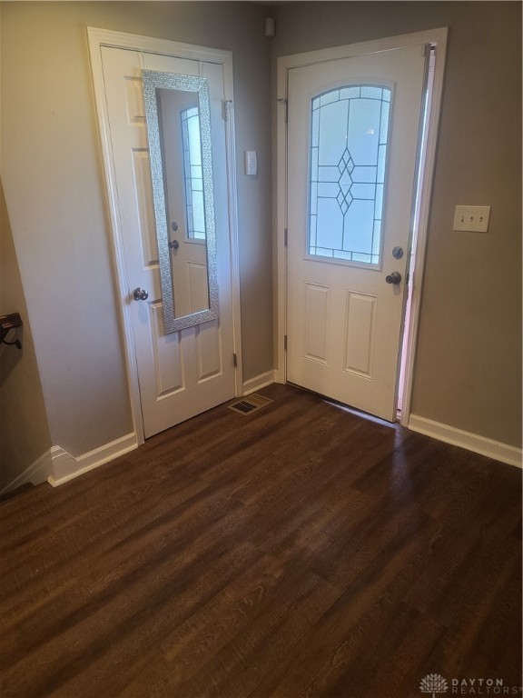 428 Stuckhardt Road Trotwood, OH 45426 - Photo 2 of 29