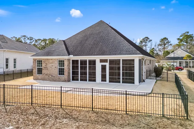 $590,000 | 967 Henry James Drive, Myrtle Beach, SC 29579