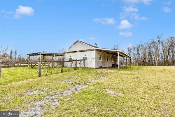 $950,000 | 8708 Reichs Ford Road, Frederick, MD 21704