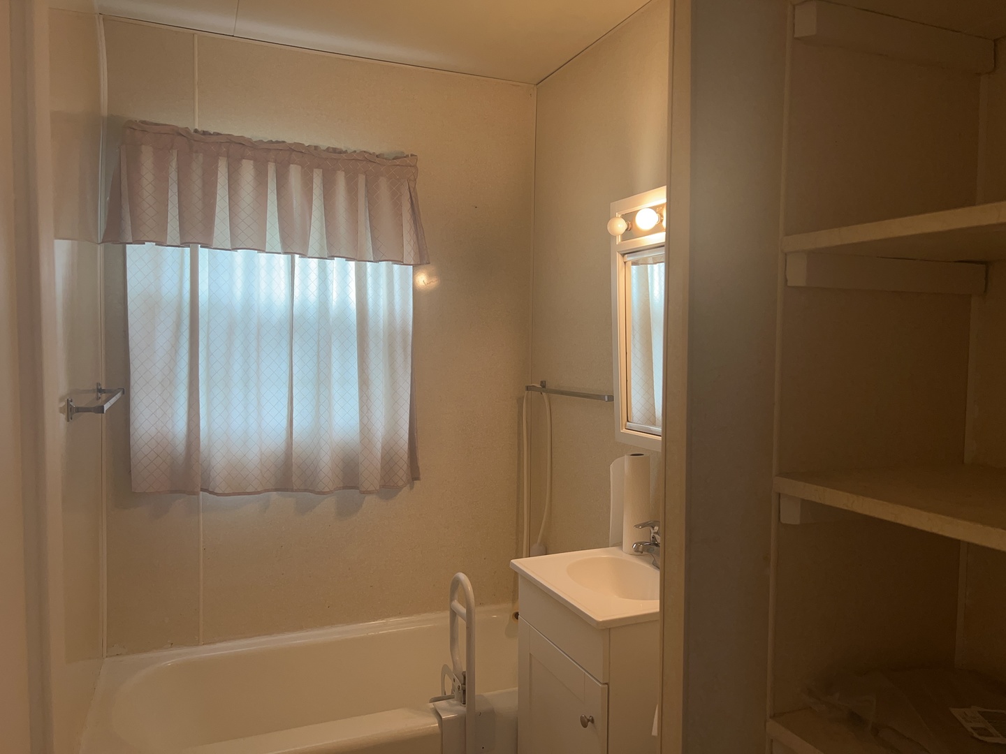 1353 Fairlawn Drive Rantoul, IL 61866 - Photo 11 of 21