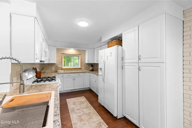 $358,000 | 3292 Simmons Road, Vernon, NY 13477