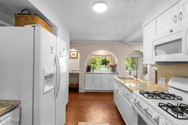 $358,000 | 3292 Simmons Road, Vernon, NY 13477