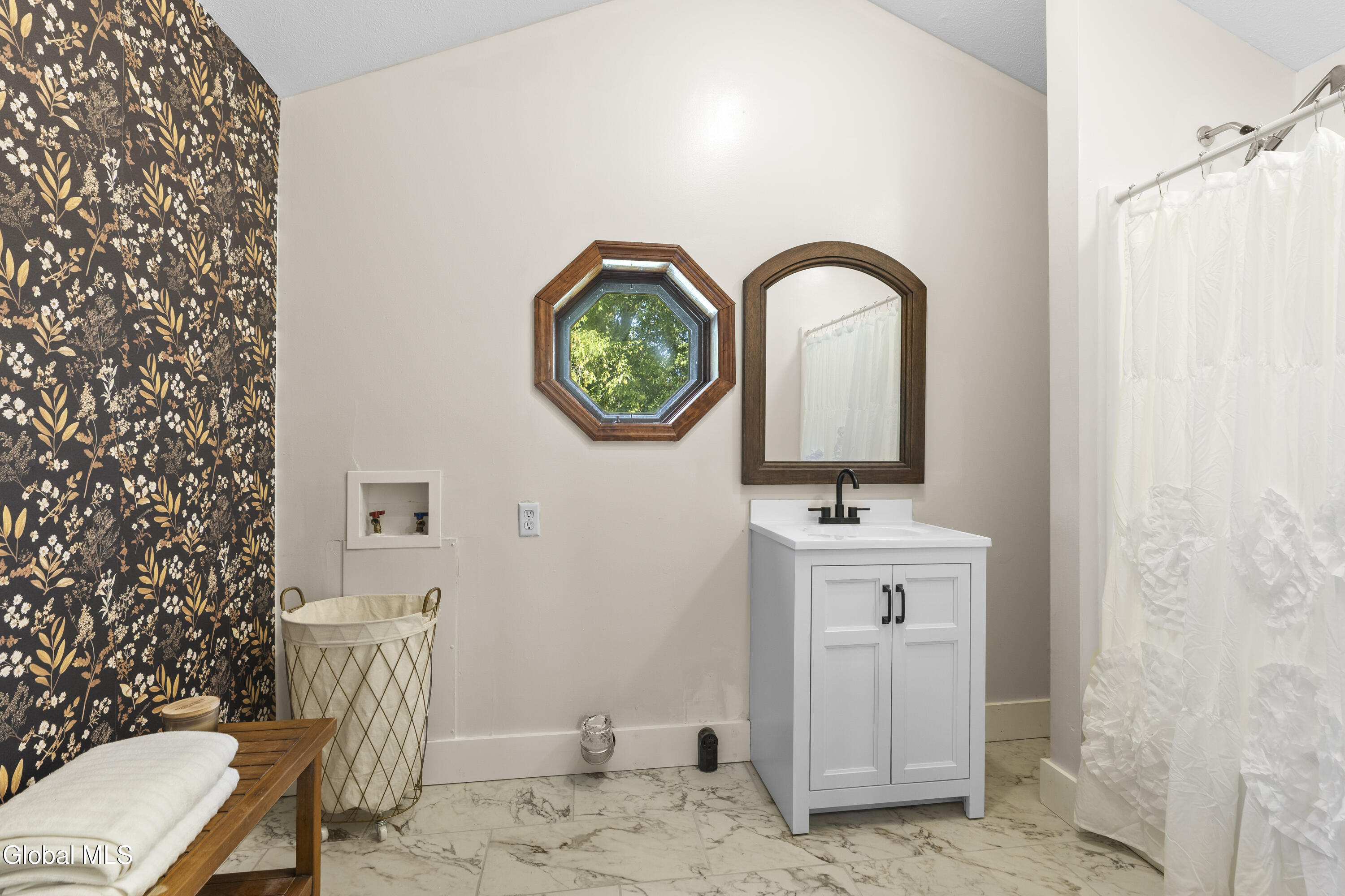 3292 Simmons Road Vernon, NY 13477 - Photo 16 of 45 3Z0A4949