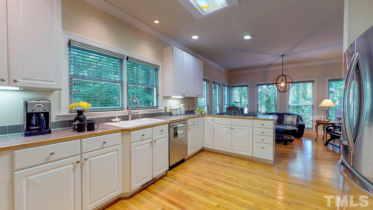 3545 Hope Valley Road Durham, NC 27707 - Photo 8 of 30