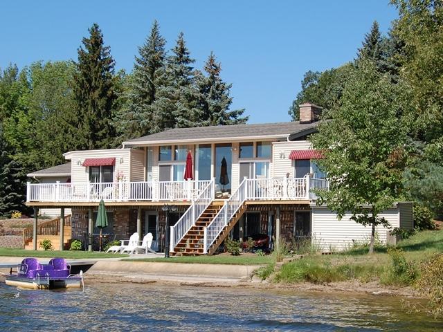 7933 West Royal Road, Unit 541 Canadian Lakes, MI 49346 - Photo 1 of 12 Primary Photo
