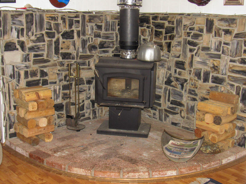480 Old Ferry Road Shady Cove, OR 97539 - Photo 7 of 16 Wood Stove (2)