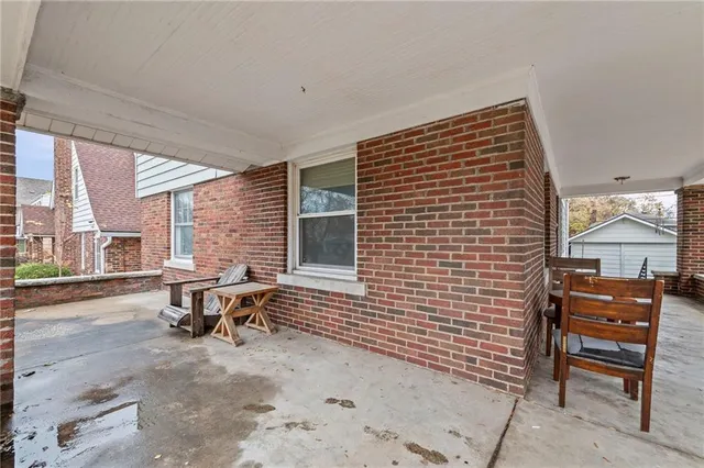 $325,000 | 309 North Van Brunt Boulevard, Kansas City, MO 64123
