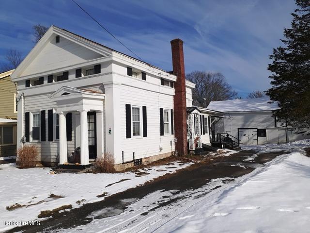 12 Albany Road West Stockbridge, MA 01266 - Photo 1 of 12 12 Albany FRONT