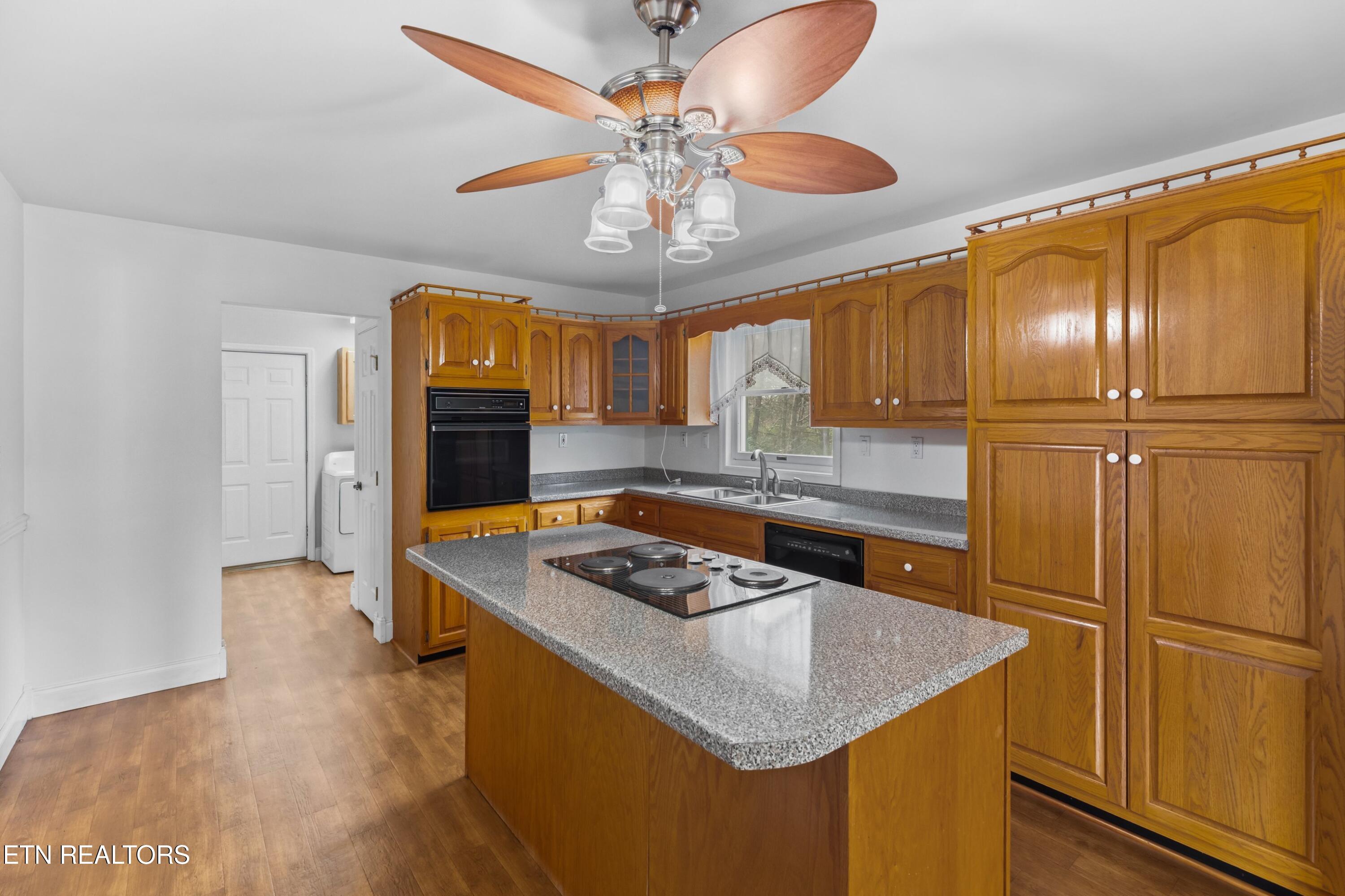 1010 Old Jacksboro Road New Tazewell, TN 37825 - Photo 11 of 43 011-1010OldJacksboroRoad-NewTazewell-TN-
