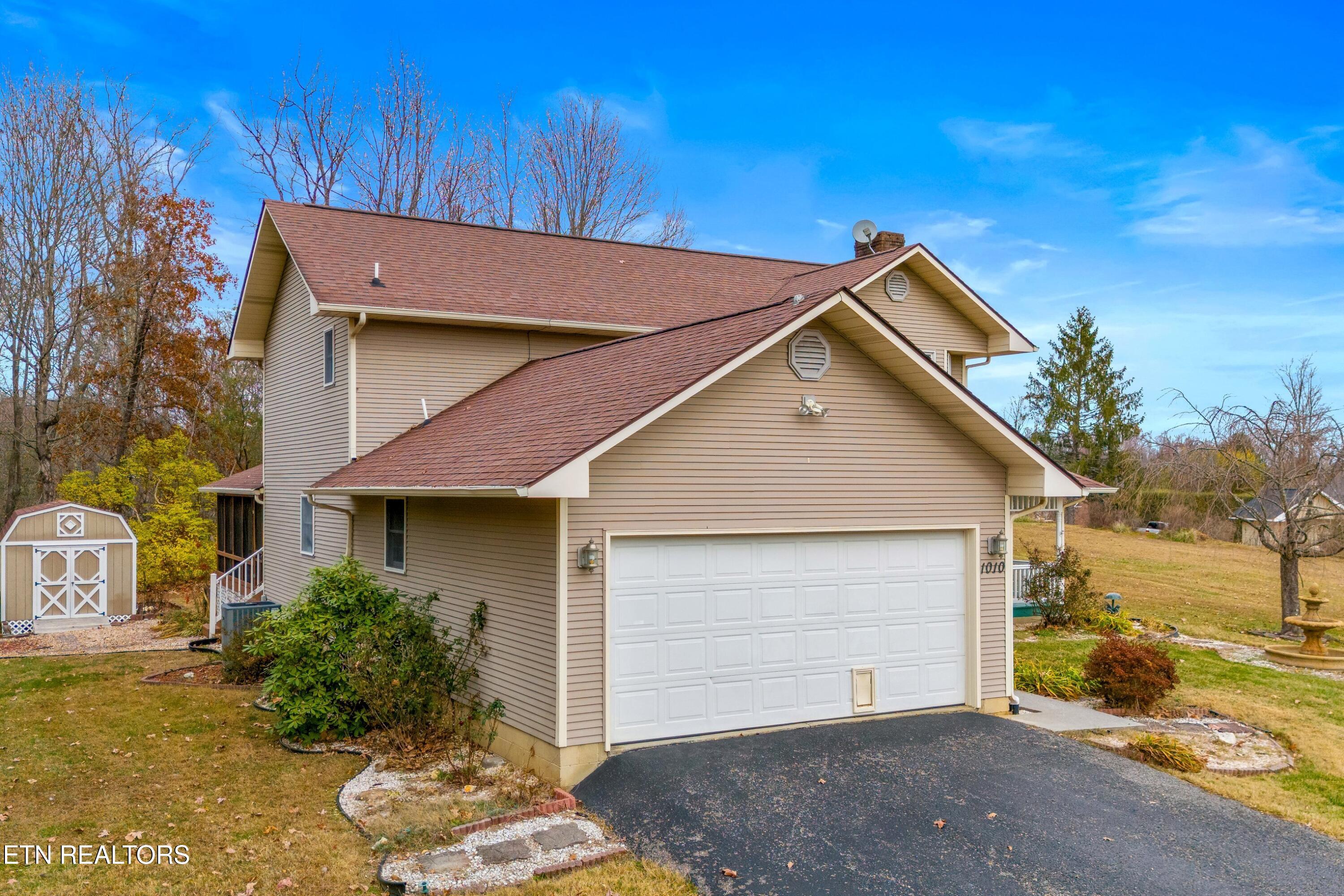 1010 Old Jacksboro Road New Tazewell, TN 37825 - Photo 34 of 43 037-1010OldJacksboroRoad-NewTazewell-TN-