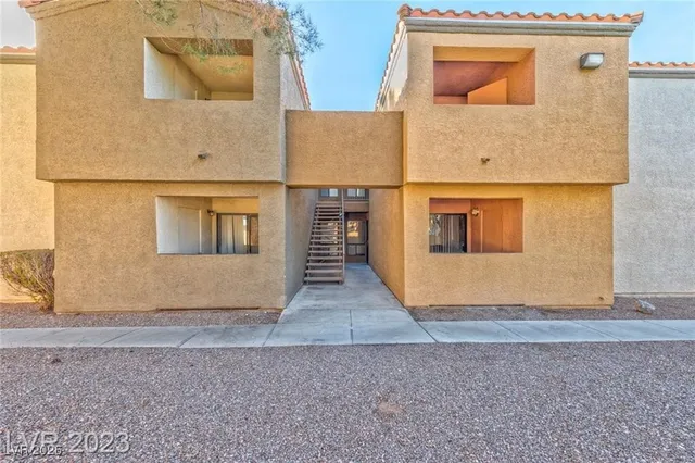 $2,375 | 3151 North Soaring Gulls Drive, Unit 1162, Las Vegas, NV 89128