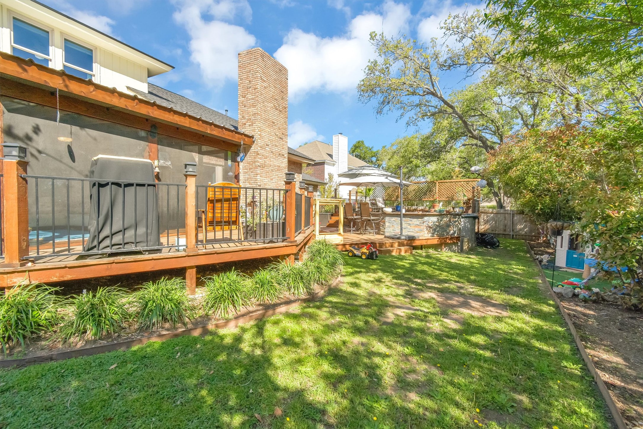 307 South Ridge Circle Georgetown, TX 78628 - Photo 28 of 38