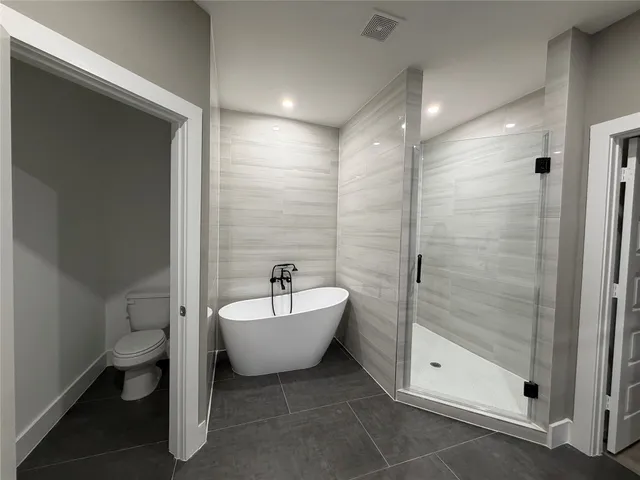 $2,500 | 10103 Grover Lane, Unit A, Houston, TX 77041