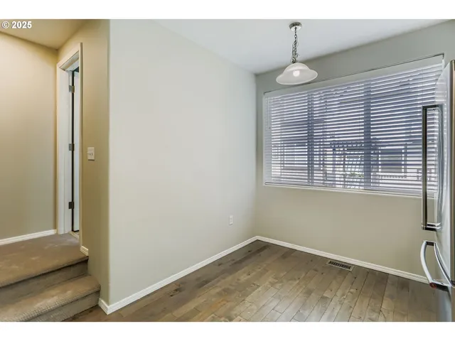 $300,000 | 13850 Southwest Scholls Ferry Road, Unit 102, Beaverton, OR 97007