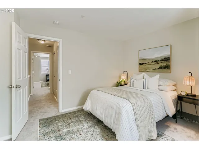 $300,000 | 13850 Southwest Scholls Ferry Road, Unit 102, Beaverton, OR 97007