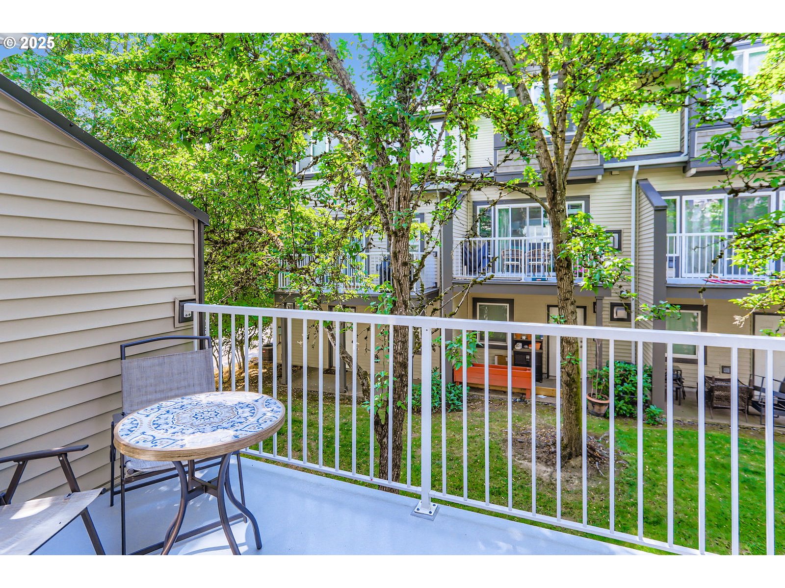 13850 Southwest Scholls Ferry Road, Unit 102 Beaverton, OR 97007 - Photo 26 of 28