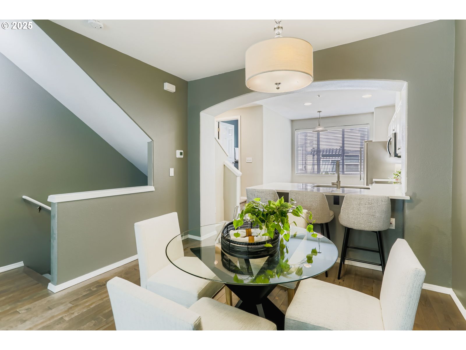 13850 Southwest Scholls Ferry Road, Unit 102 Beaverton, OR 97007 - Photo 9 of 28