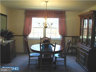 34 Euston Road West Marlton, NJ 08053 - Photo 5 of 6 Dining Room
