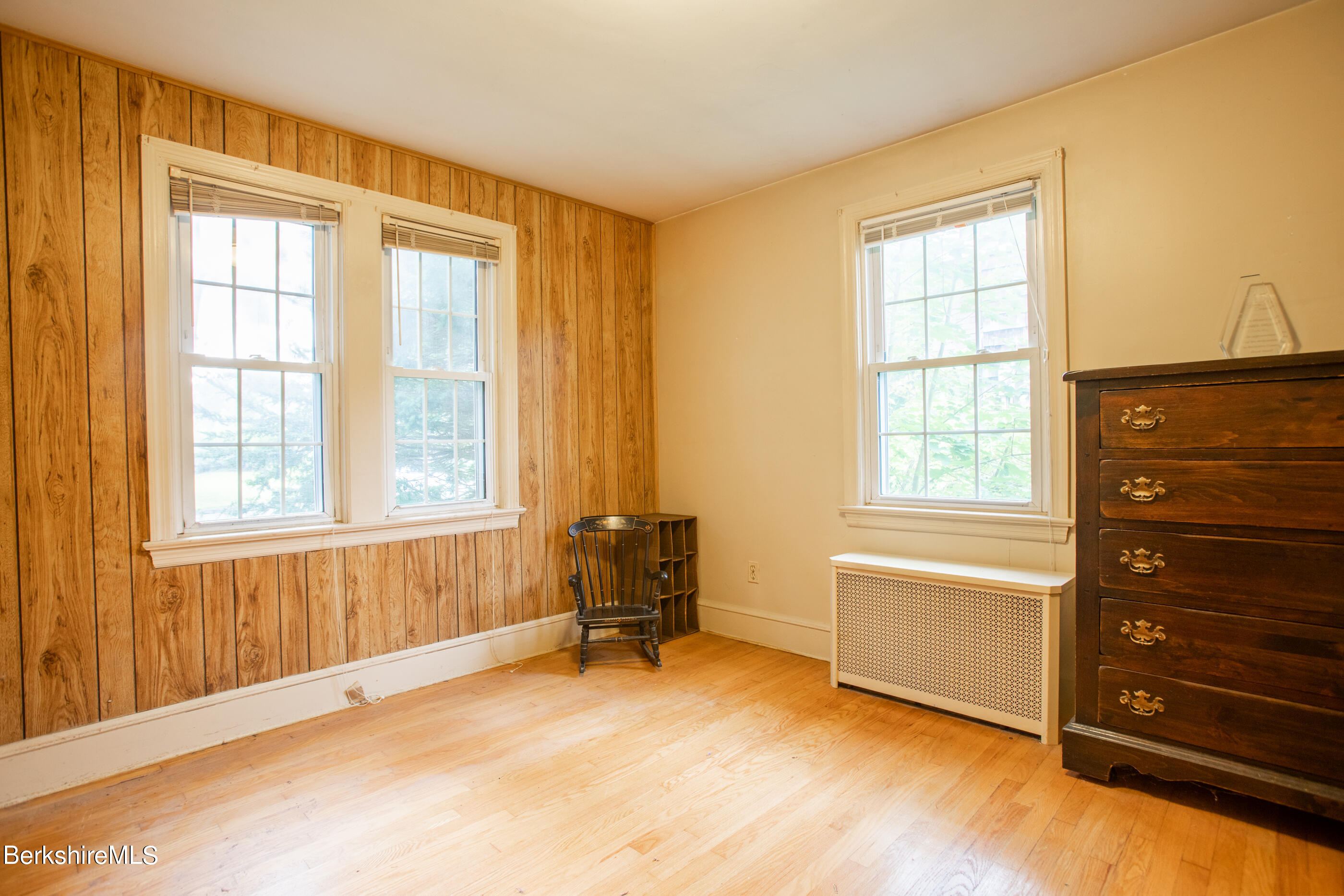 66 Ridgeway Avenue Pittsfield, MA 01201 - Photo 18 of 40 Bedroom 2