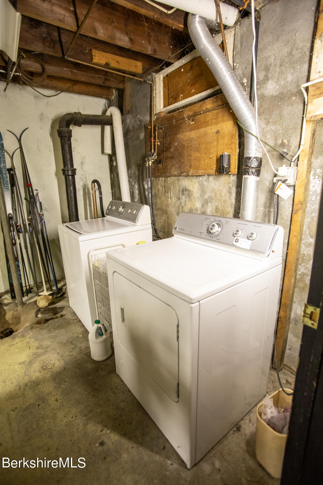 66 Ridgeway Avenue Pittsfield, MA 01201 - Photo 27 of 40 Basement Laundry