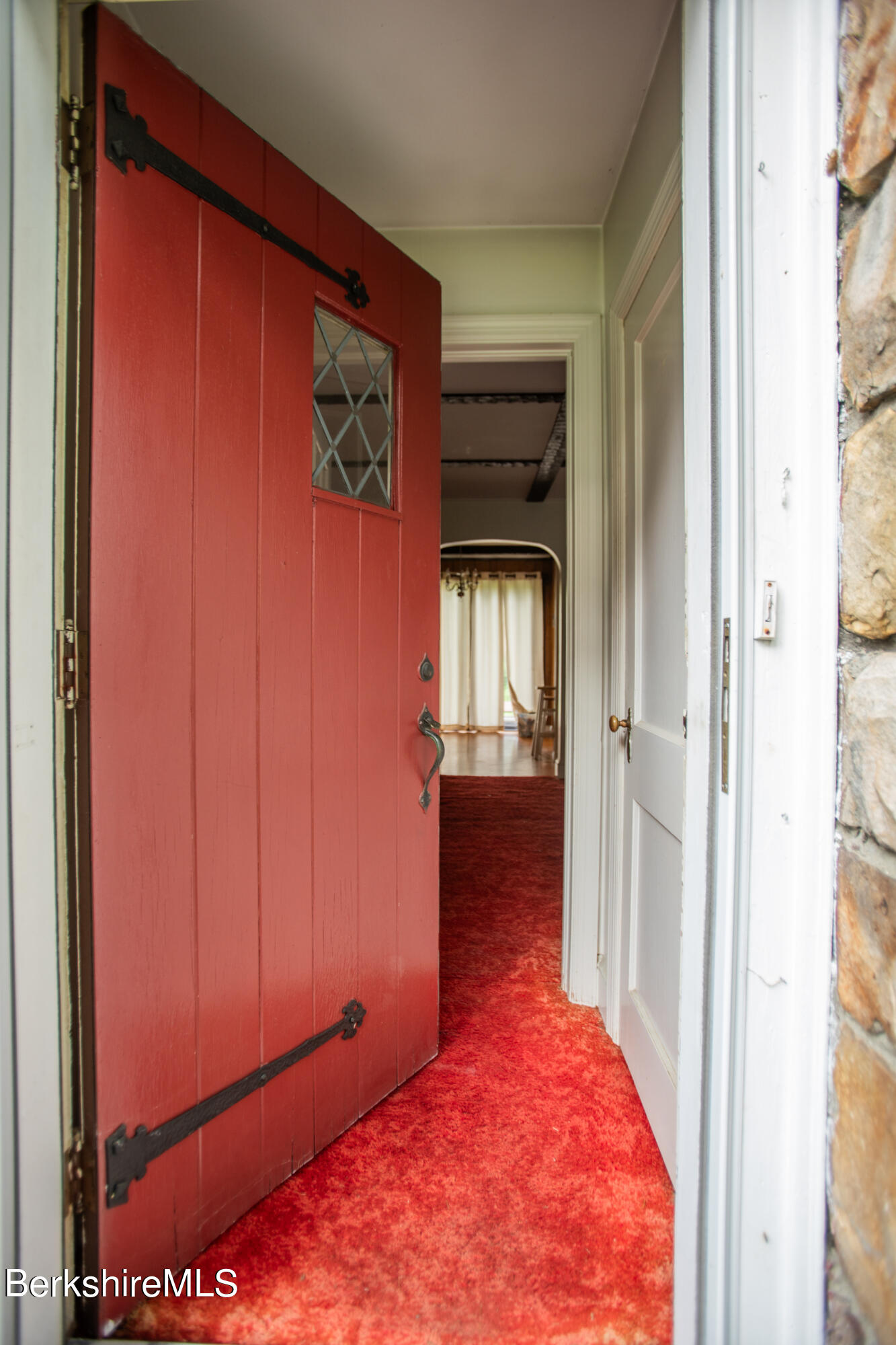 66 Ridgeway Avenue Pittsfield, MA 01201 - Photo 3 of 40 Front Door