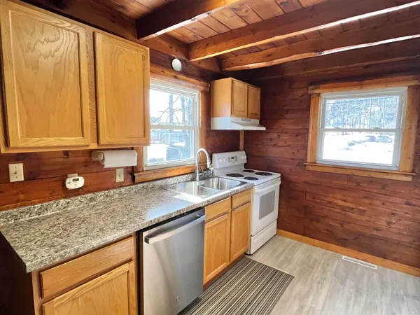 $339,000 | 274 Vermont Rte 100, West Dover, VT 05356