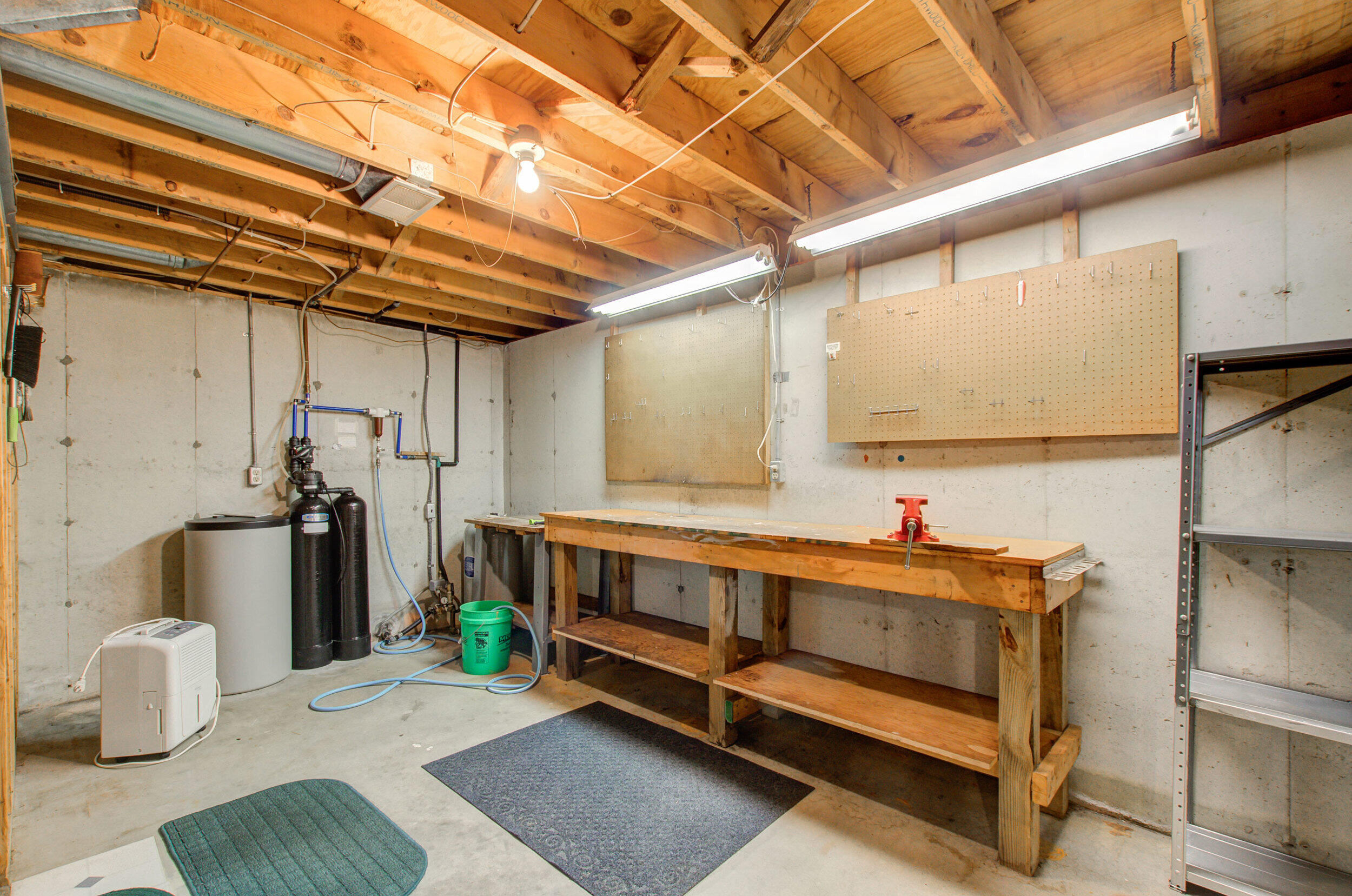 3926 Burkhart Road Jackson, MI 49201 - Photo 25 of 36 27