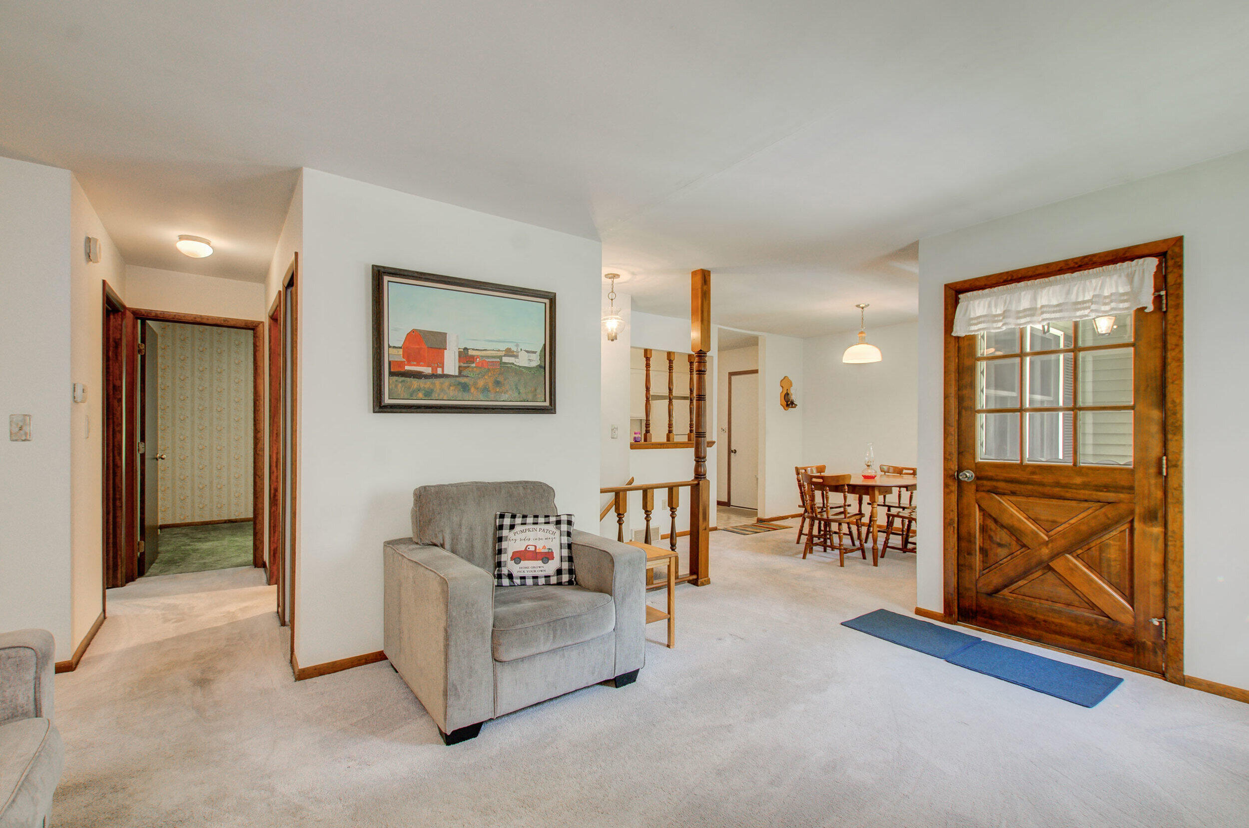 3926 Burkhart Road Jackson, MI 49201 - Photo 7 of 36 9