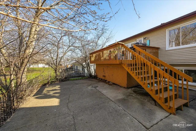 $429,000 | 1710 Arlington Drive, Hanover Park, IL 60133