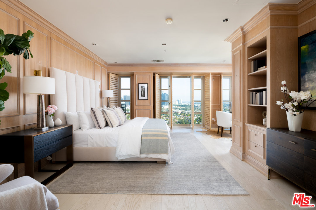 10580 Wilshire Boulevard, Unit 19SE Los Angeles, CA 90024 - Photo 13 of 24