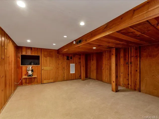 $869,000 | 1360 Wilson Road, East Meadow, NY 11554