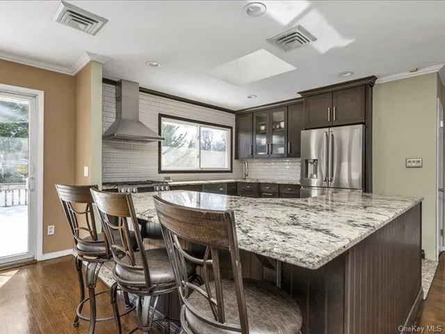 $869,000 | 1360 Wilson Road, East Meadow, NY 11554