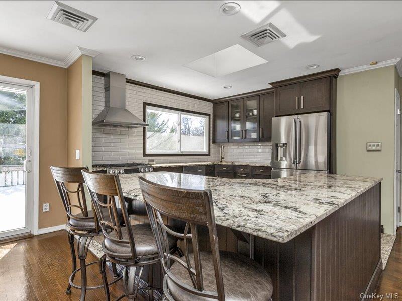 1360 Wilson Road East Meadow, NY 11554 - Photo 6 of 19 EIK