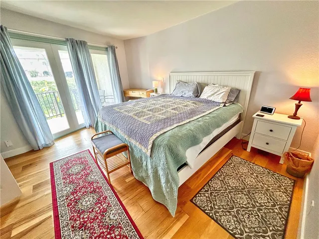 a view of a backyard with plants