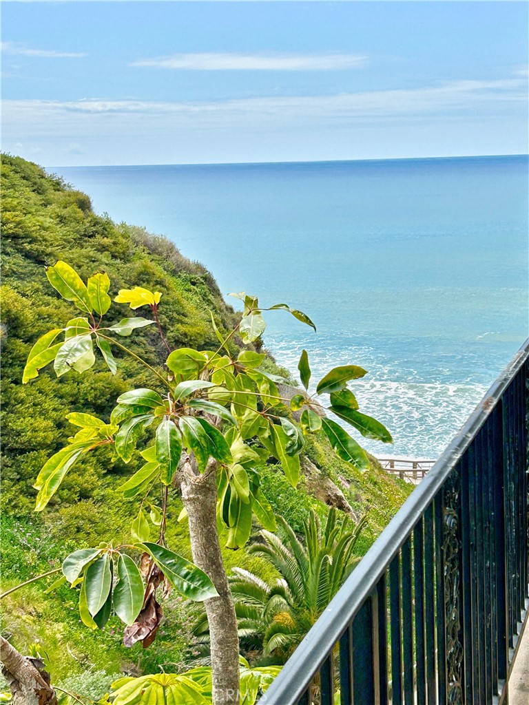 258 West Escalones, Unit 6R San Clemente, CA 92672 - Photo 26 of 37 a view of balcony with wooden floor