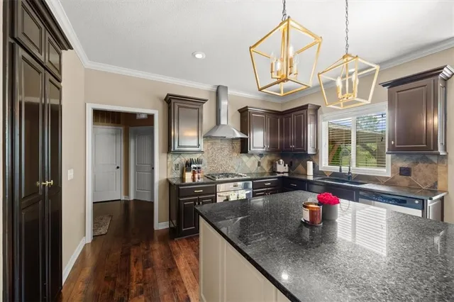 $675,000 | 216 Ansel Adams, Lee's Summit, MO 64081